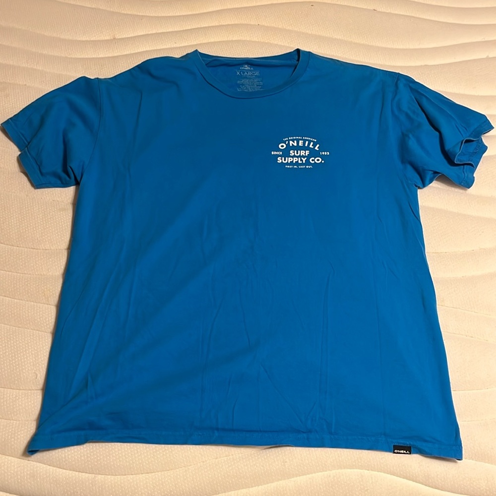 Size: XL
Color: Royal Blue
Brand: O’Neil
Details: Modern Fit